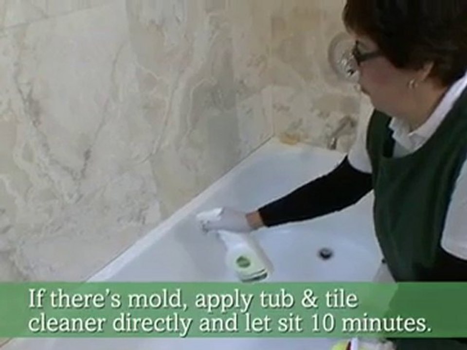 How to Clean Bathtubs