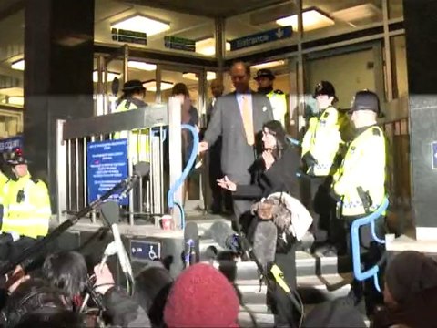 WikiLeaks: Assange libéré par la justice britannique