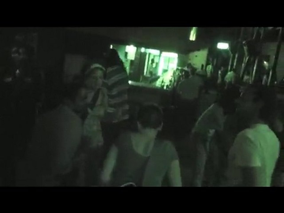 One Love in the Pearl of Africa - a Ras clan Story -  part 2