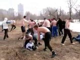 Baston de rue entre Hooligans Russe