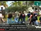 Policía de Puerto Rico arremete contra estudiantes universitarios