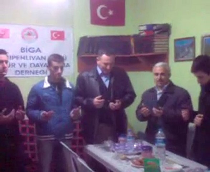 Faruk ÖZ Dualarla Derneğimizden Askere Uğurlandı