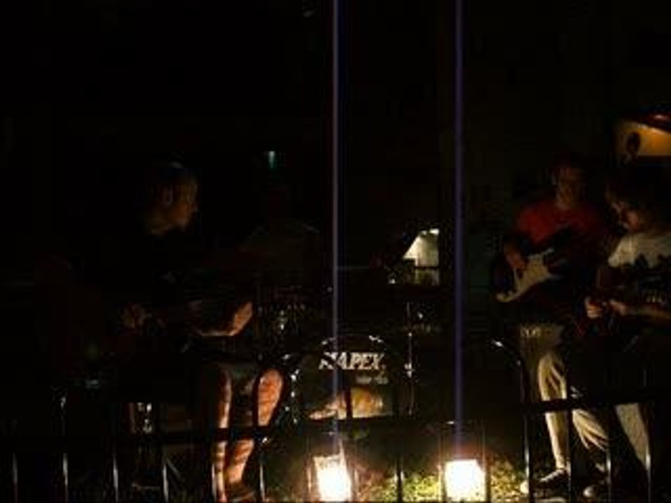 Live music rothschild