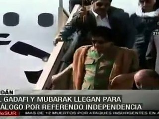 Al Gadafi y Mubarack llegan a Sudán para hablar de diálogo sobre referendo