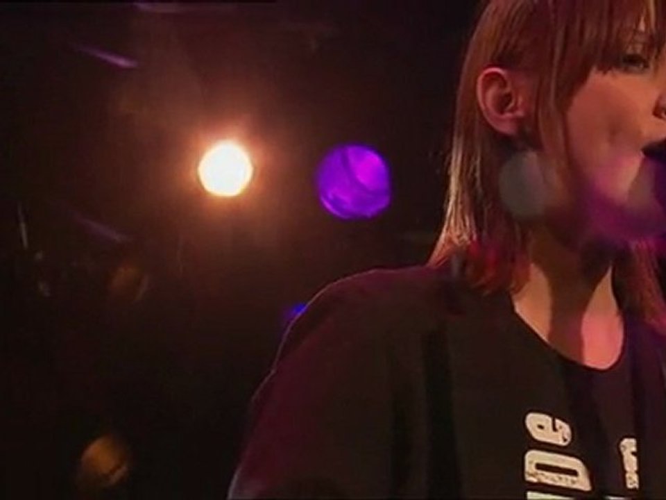 Suzanne Nadine Vega ~ Live In Montreux 2004 Part Five
