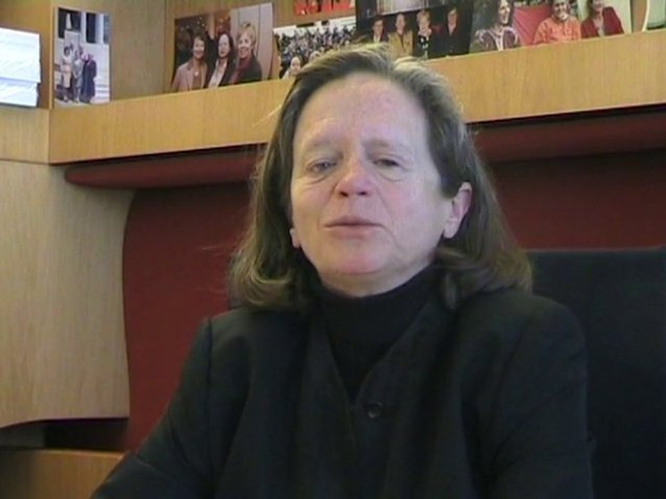 Pervenche Berès tente de justifier son absence