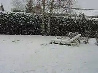 Pouch et Boann dans la neige, quel plaisir!