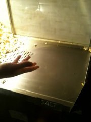 How to Clean Popcorn Machine with Ionator 2