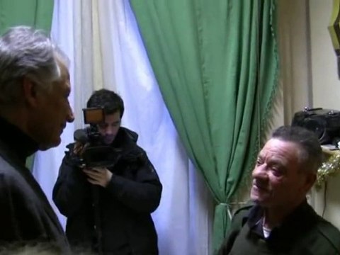 Dominique de Villepin visite Les enfants du Canal