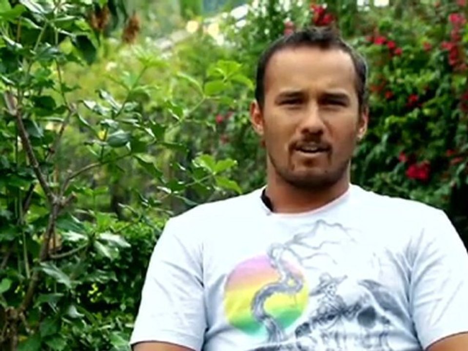 Billabong Pro Tahiti - Air Tahiti Nui Trials review