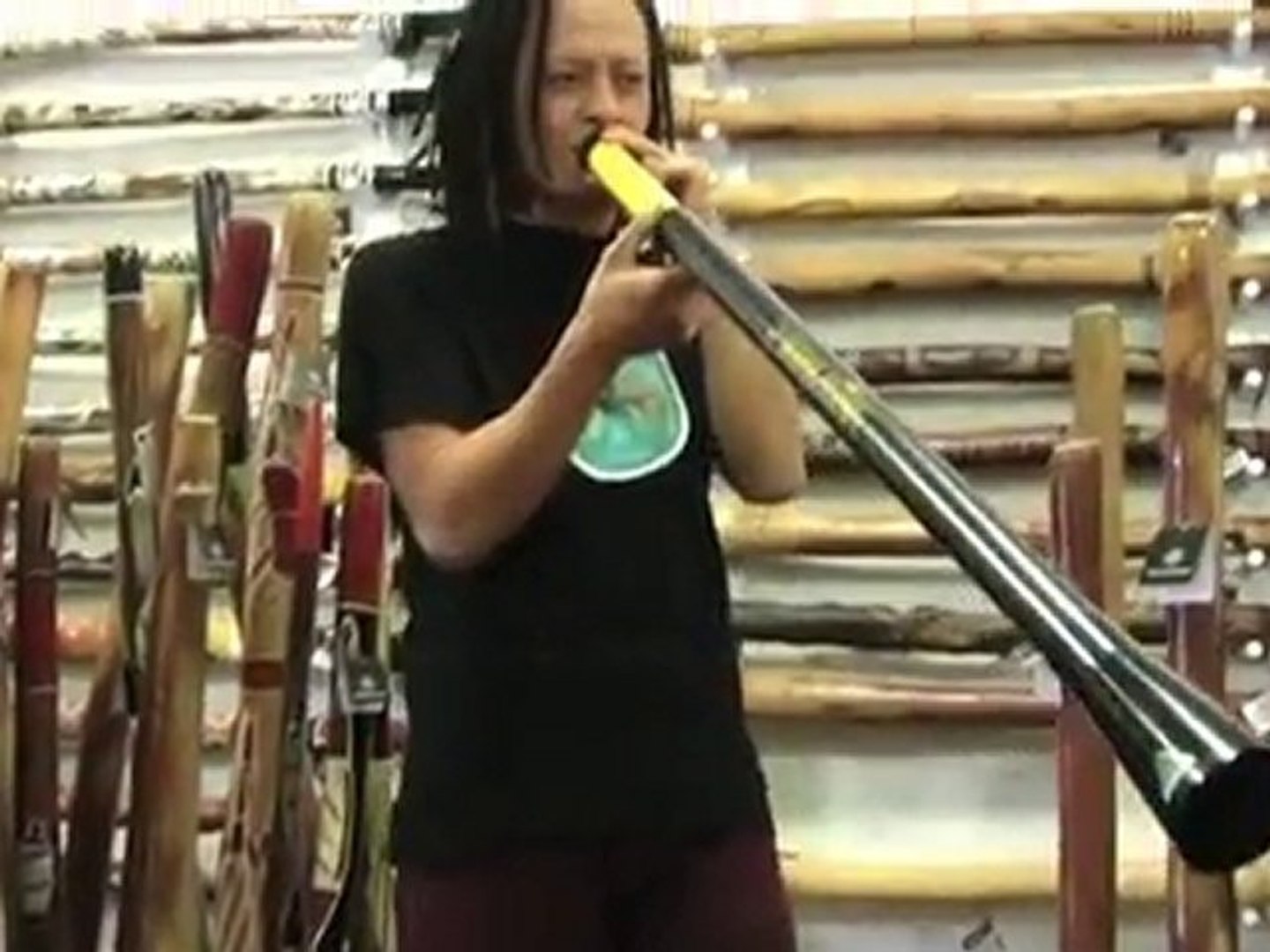 Adele didgeridoo 2024