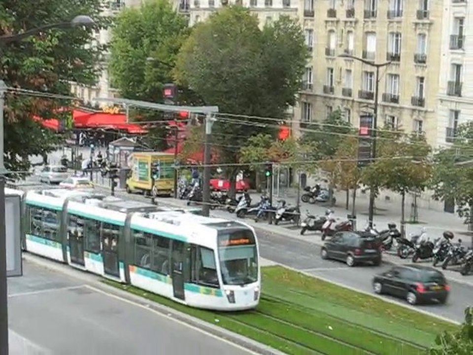 Paris : boulevard Lefebvre
