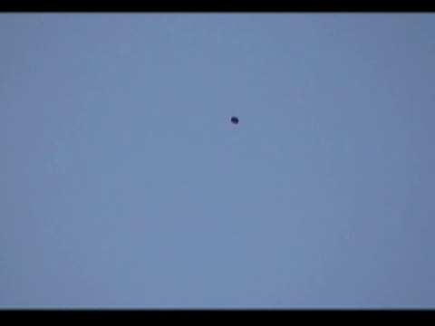 Daytime UFO over Essex, UK - July 2010