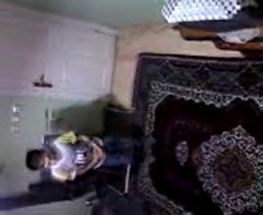 apaçi çoçuk mükemmel oynuyor