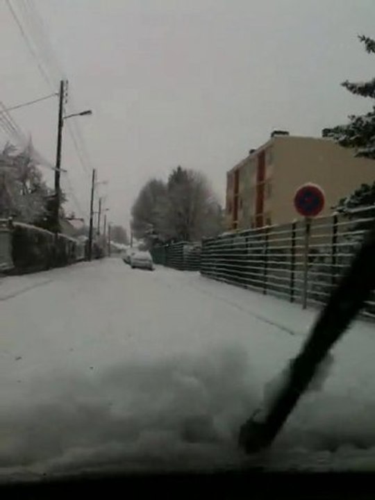 la banlieu parisienne sous la neige 2