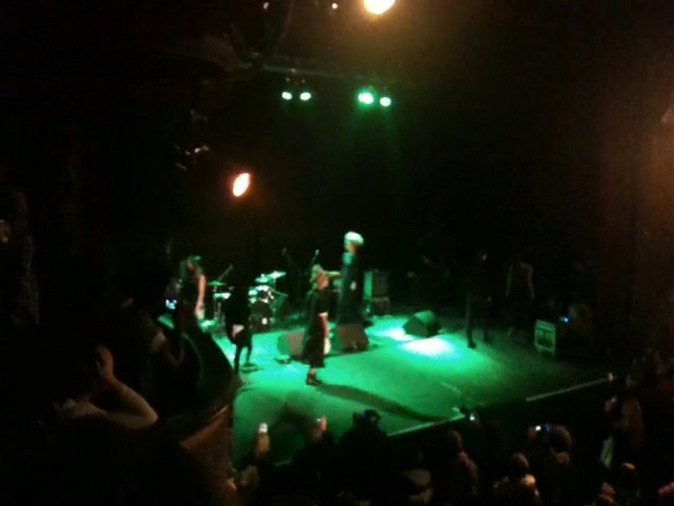 Défilé Is Not Dead @ Le Trianon