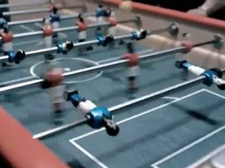 pub-nokia-n8-babyfoot