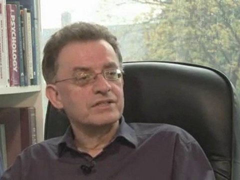 Debunking The Paranormal : Have you met Uri Geller?