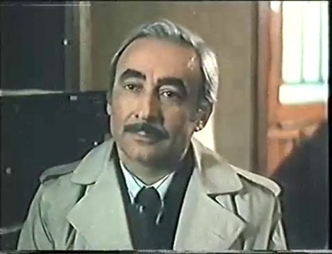 ALİ NAZİK ( EVLERİNİN ÖNÜ BOYALI DİREK ) UGUR YÜCEL