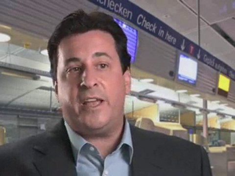 Luggage : What are the advantages and disadvantages of a satchel bag?