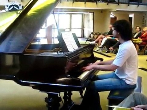 E. Morricone - Cinema Paradiso main theme (piano)