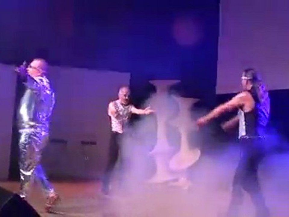 M. Bear Germany 2011 (Nov. 2010 - Part I) © Ninours 2010