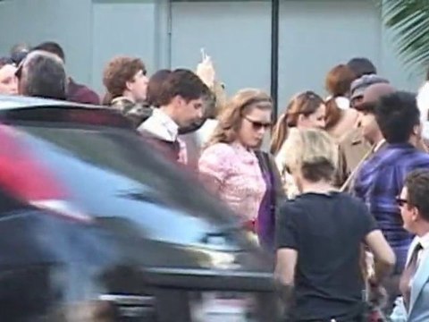 Amy Adams isn't 'fighting' off baby weight