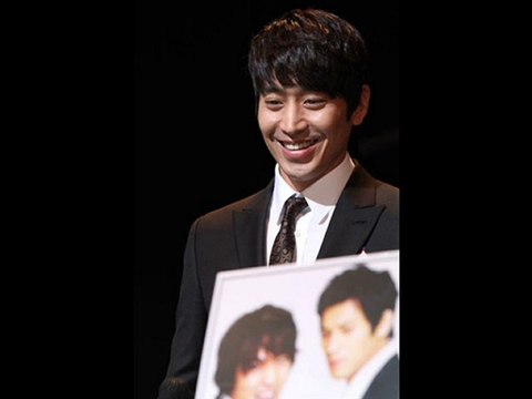 20101218 Eric Fanmeeting RS Move