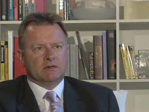 Becoming A British Citizen : I was born in the UK but have lived in another country all my life, am I a British citizen?