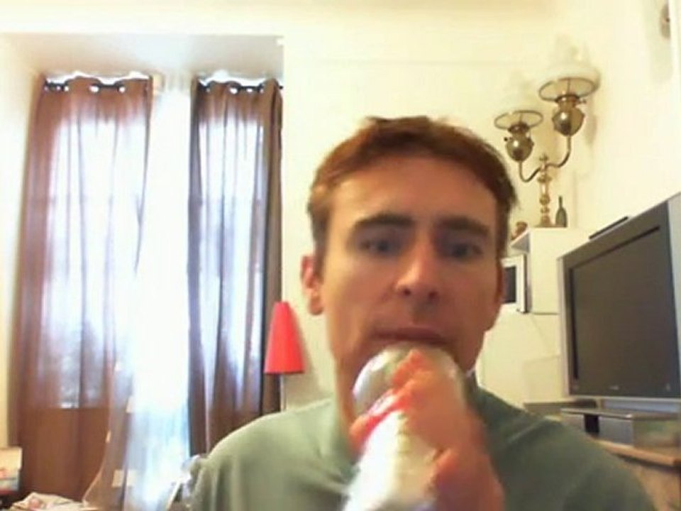 Wiwi égratigne "don't let the sun go down on me"