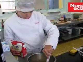 Les élèves de l'Athénée Royal réalisent un repas de fête