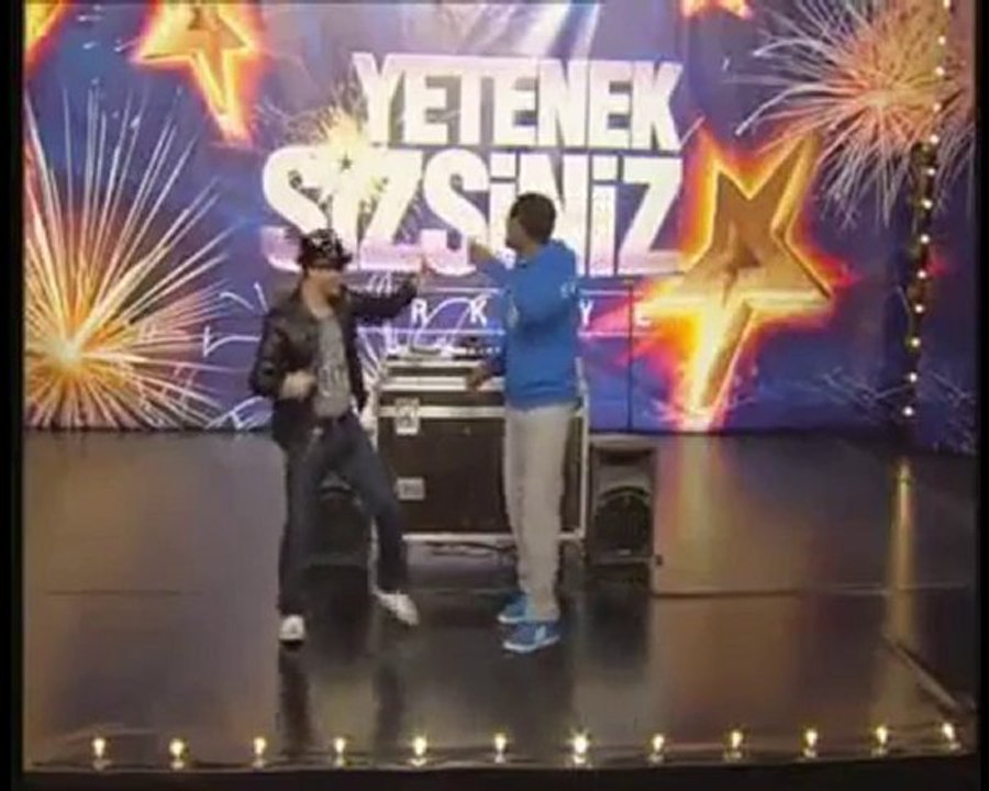 Serdar Ortaç & Pascal Nouma --Nar Biraderler