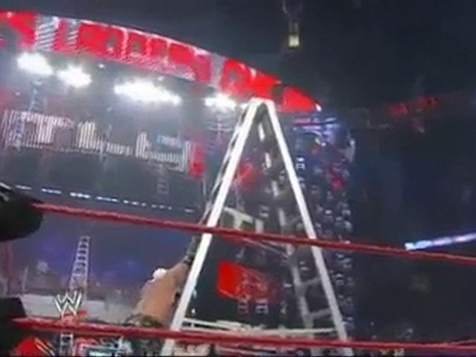 TLC 2010 Kane vs Edge vs Rey Mysterio vs Alberto Del Rio 2/2