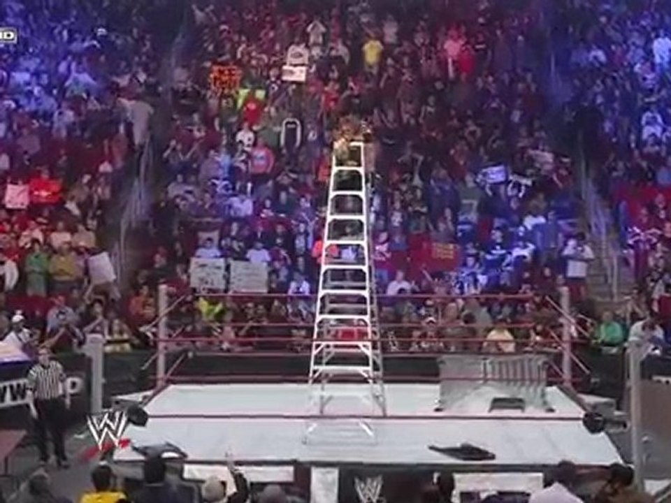 WWE TLC 2010 Part 8/10 (HD)