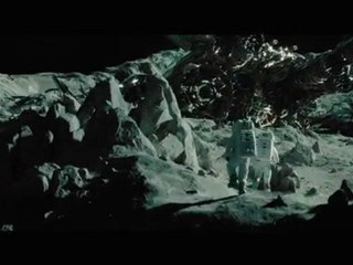 TRANSFORMERS: DARK OF THE MOON - Trailer PT