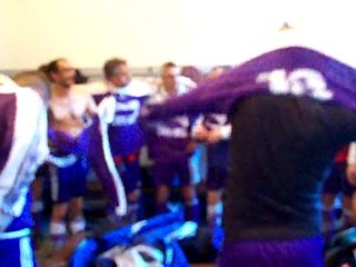 avant match vestiaire part 1 c'est bon ça!!!!!!