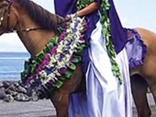 Maui Island is best for Weddings