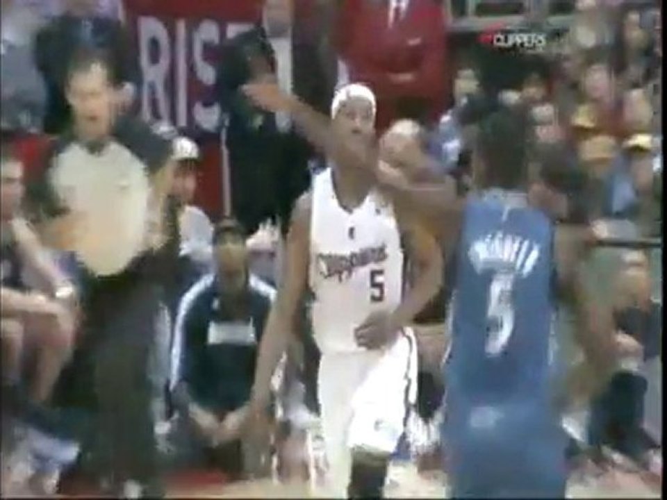 Blake Griffin Alley Oop vs T'Wolves