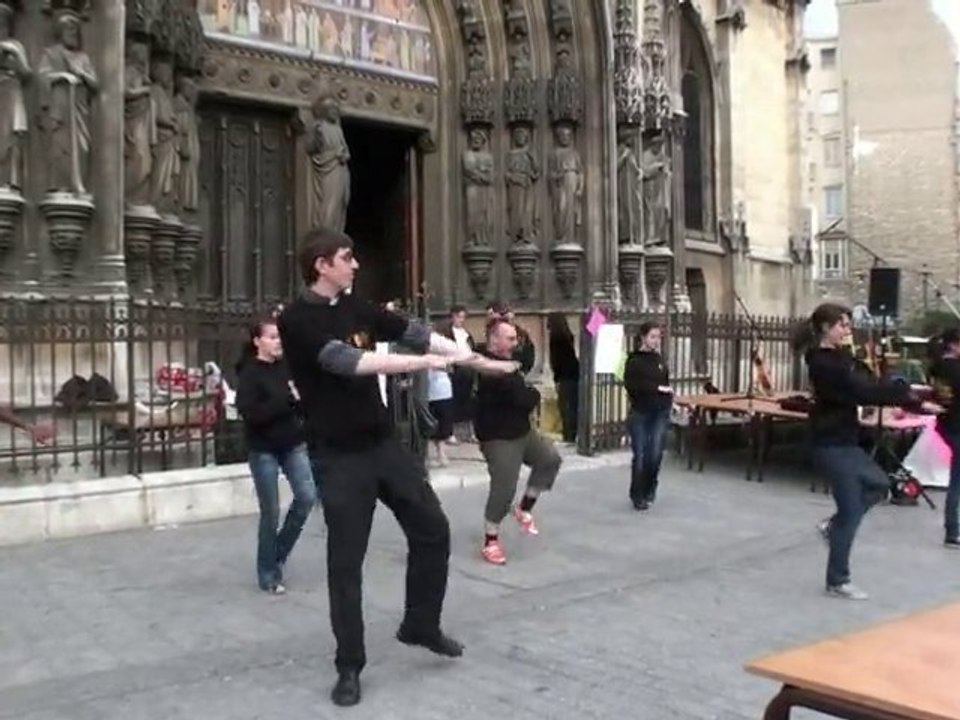 Claps ya hands Paris Saint Laurent