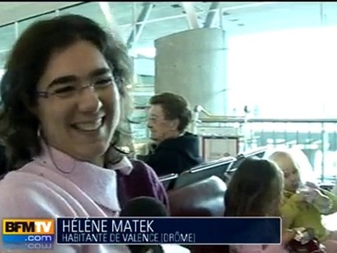 Coincés dans les aéroports avec des enfants