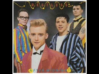 RESTLESS / Santa Bring My Baby Back