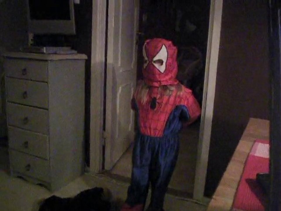 Stella som Spiderman