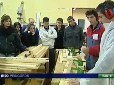 Lycée Pré de Cordy 1 - Sarlat la Canéda -24 (FR3 Périgords)