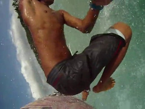 A 360 air surf with Go Pro !