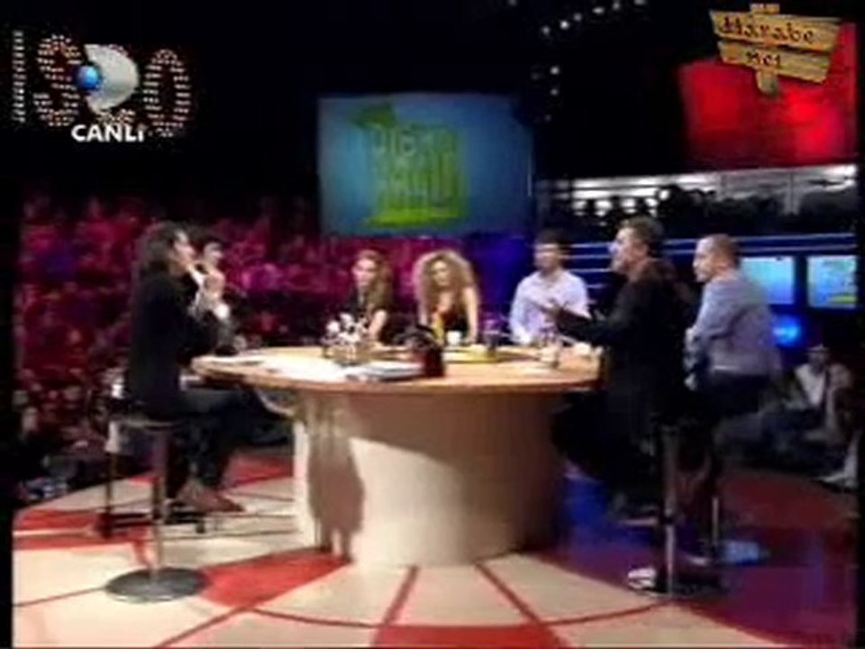 Disko Kralı, Okan Bayülgen, Kpss Mağduru Zeynep Öğretmen