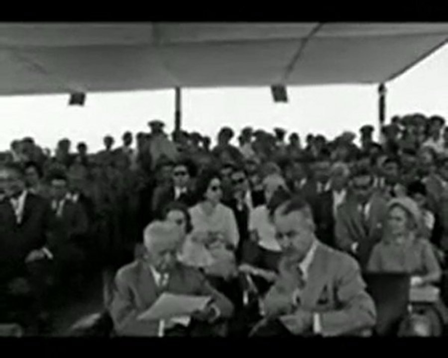 YAKIN TARİHİMİZİN LİDERLERİ--İRFAN VURAL