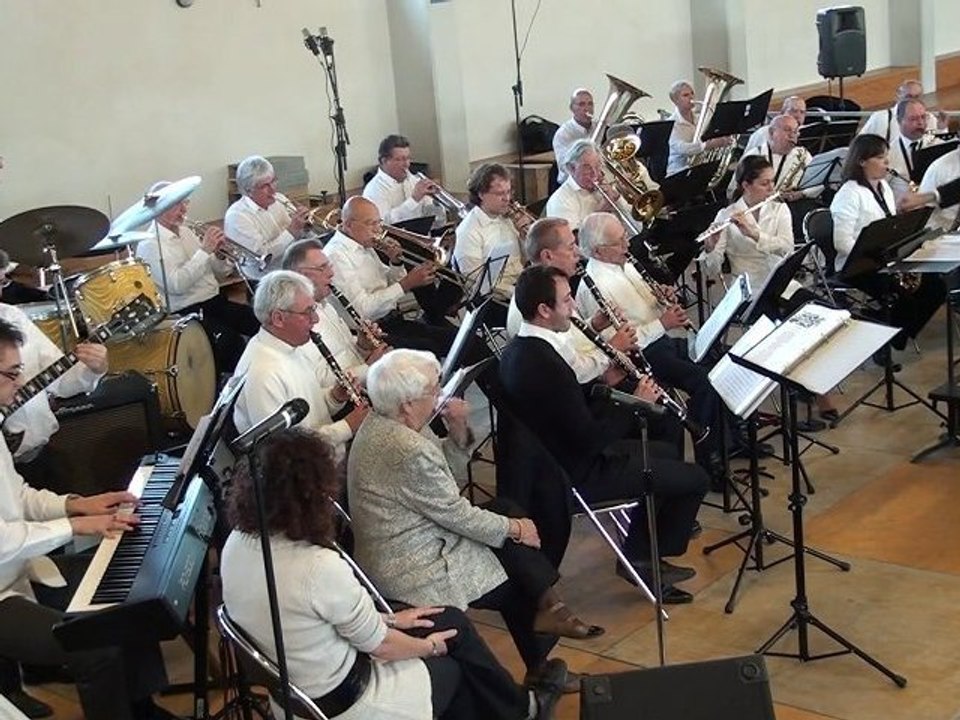 CadolivePhilOrchestra