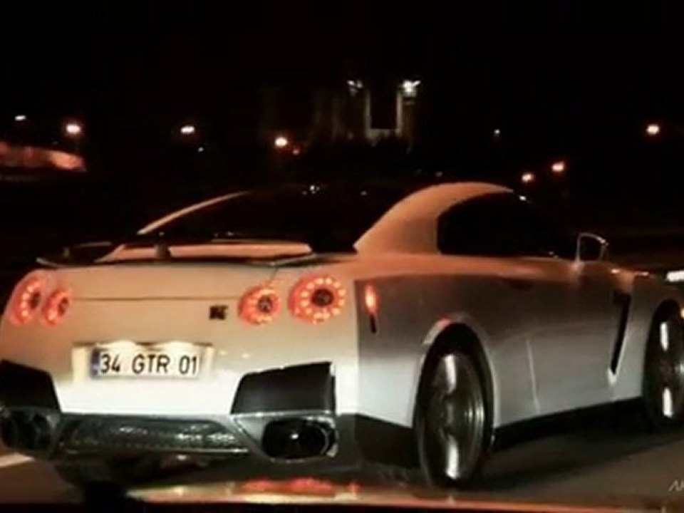 İLLEGAL VOLUME 2 (By Buura)