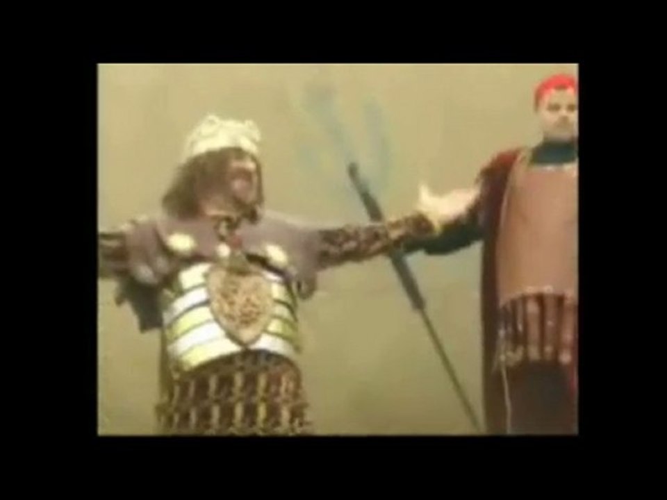 Halkalı da Aşura 2010 Tiyatro Gösterisi Part-3