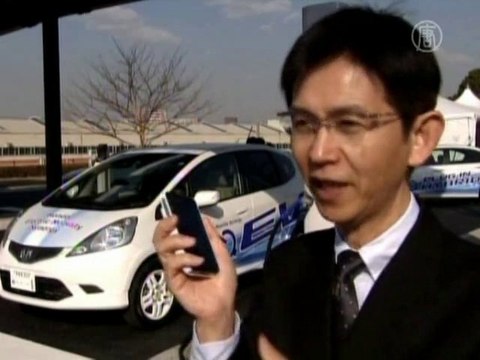 Автозаправку на солнечной энергии построила Honda